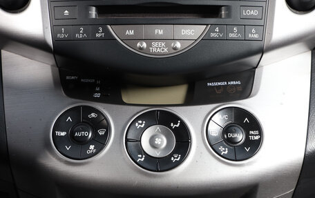 Toyota RAV4, 2006 год, 1 299 000 рублей, 14 фотография