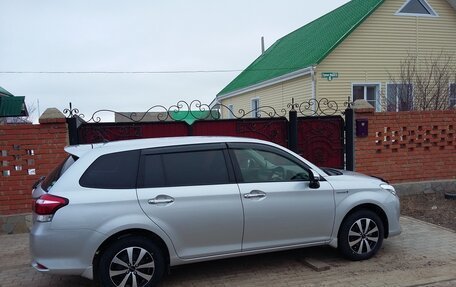 Toyota Corolla, 2015 год, 1 300 000 рублей, 1 фотография