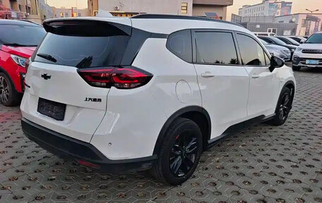 Chevrolet Orlando, 2023 год, 1 530 000 рублей, 6 фотография