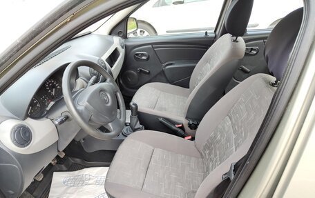 Renault Logan I, 2014 год, 580 000 рублей, 17 фотография