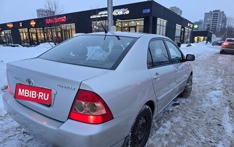 Toyota Corolla, 2005 год, 450 000 рублей, 4 фотография