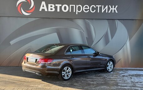 Mercedes-Benz E-Класс, 2013 год, 1 790 000 рублей, 5 фотография