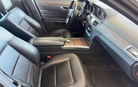 Mercedes-Benz E-Класс, 2013 год, 1 790 000 рублей, 14 фотография