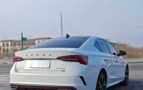 Skoda Octavia IV, 2021 год, 2 000 000 рублей, 7 фотография