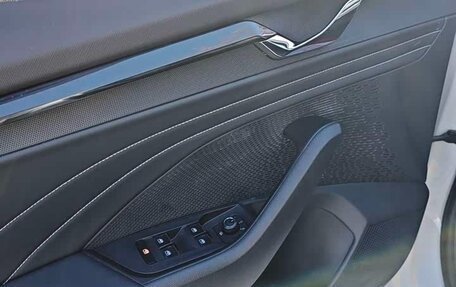 Skoda Octavia IV, 2021 год, 2 000 000 рублей, 15 фотография