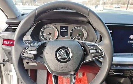 Skoda Octavia IV, 2021 год, 2 000 000 рублей, 11 фотография