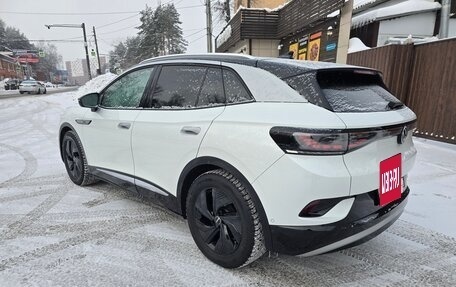 Volkswagen ID.4, 2022 год, 4 300 000 рублей, 10 фотография