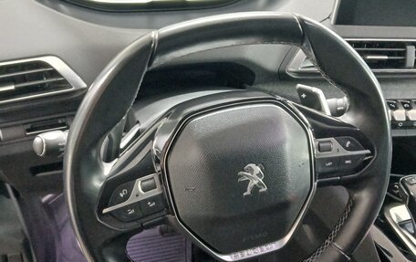 Peugeot 3008 II, 2017 год, 1 670 000 рублей, 12 фотография