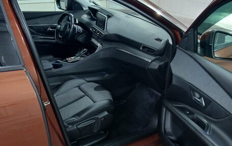 Peugeot 3008 II, 2017 год, 1 670 000 рублей, 10 фотография