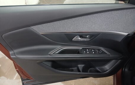 Peugeot 3008 II, 2017 год, 1 670 000 рублей, 15 фотография