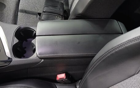 Peugeot 3008 II, 2017 год, 1 670 000 рублей, 13 фотография