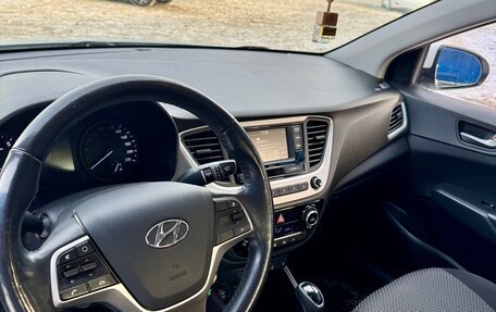 Hyundai Solaris II рестайлинг, 2018 год, 1 370 000 рублей, 14 фотография