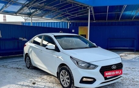 Hyundai Solaris II рестайлинг, 2018 год, 1 370 000 рублей, 5 фотография