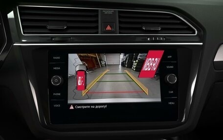 Volkswagen Tiguan II, 2019 год, 2 599 000 рублей, 14 фотография