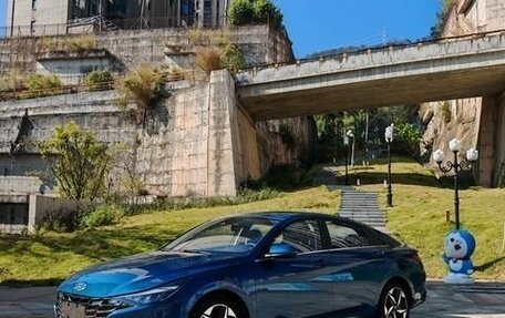 Hyundai Elantra, 2022 год, 1 690 000 рублей, 1 фотография