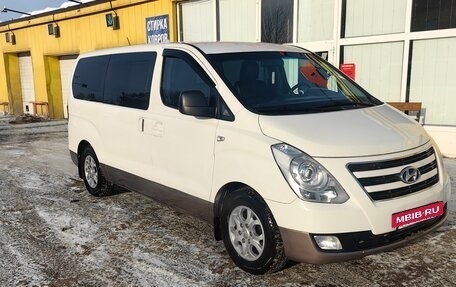 Hyundai H-1 II рестайлинг, 2015 год, 2 100 000 рублей, 5 фотография