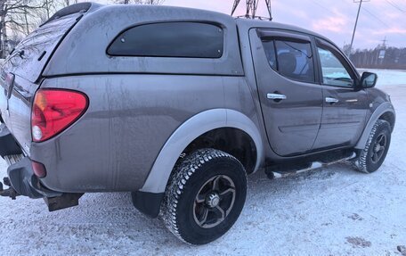 Mitsubishi L200 IV рестайлинг, 2011 год, 1 200 000 рублей, 2 фотография