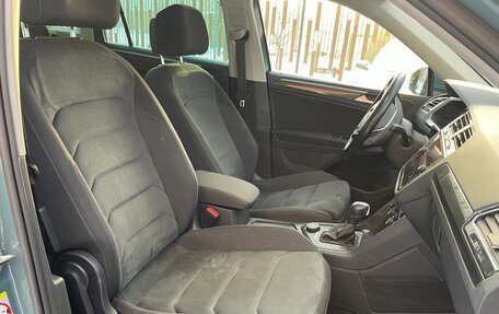 Volkswagen Tiguan II, 2020 год, 3 990 000 рублей, 13 фотография