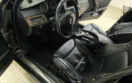 BMW 5 серия, 2004 год, 800 000 рублей, 12 фотография