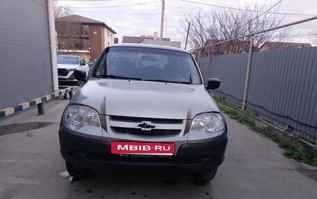 Chevrolet Niva I рестайлинг, 2012 год, 495 000 рублей, 4 фотография