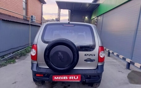 Chevrolet Niva I рестайлинг, 2012 год, 495 000 рублей, 7 фотография