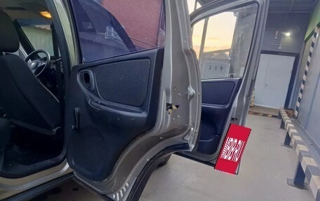 Chevrolet Niva I рестайлинг, 2012 год, 495 000 рублей, 14 фотография