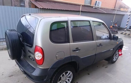 Chevrolet Niva I рестайлинг, 2012 год, 495 000 рублей, 21 фотография