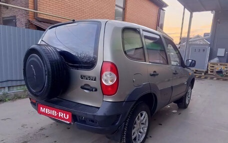 Chevrolet Niva I рестайлинг, 2012 год, 495 000 рублей, 22 фотография