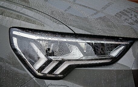 Audi Q3, 2025 год, 4 699 000 рублей, 11 фотография