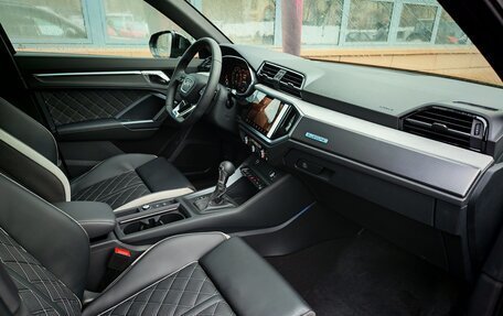 Audi Q3, 2025 год, 4 699 000 рублей, 12 фотография