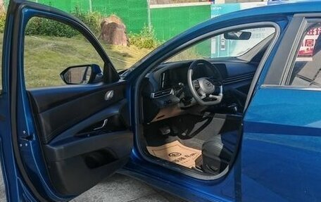 Hyundai Elantra, 2022 год, 1 690 000 рублей, 8 фотография