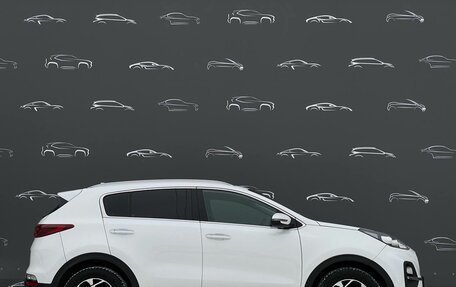 KIA Sportage IV рестайлинг, 2021 год, 2 378 600 рублей, 12 фотография