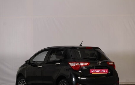 Toyota Vitz, 2019 год, 1 469 000 рублей, 7 фотография