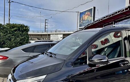 Mercedes-Benz V-Класс, 2020 год, 5 300 000 рублей, 1 фотография