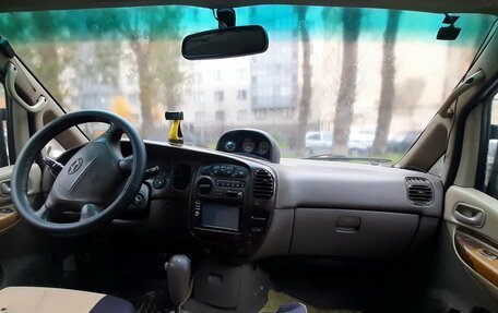 Hyundai Starex I рестайлинг, 2002 год, 750 000 рублей, 2 фотография