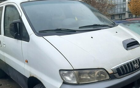 Hyundai Starex I рестайлинг, 2002 год, 750 000 рублей, 4 фотография