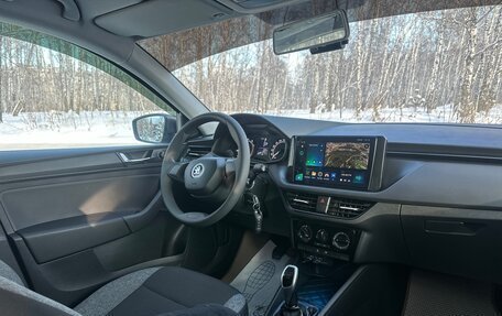 Skoda Rapid II, 2021 год, 1 650 000 рублей, 10 фотография