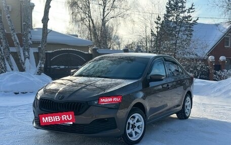 Skoda Rapid II, 2021 год, 1 650 000 рублей, 3 фотография