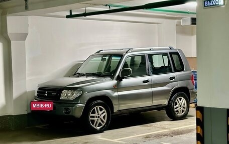 Mitsubishi Pajero Pinin, 2003 год, 880 000 рублей, 2 фотография