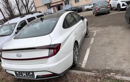 Hyundai Sonata VIII, 2021 год, 1 950 000 рублей, 2 фотография