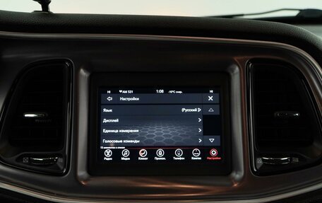 Dodge Challenger III рестайлинг 2, 2019 год, 3 639 050 рублей, 24 фотография