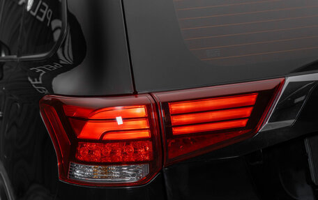 Mitsubishi Outlander III рестайлинг 3, 2019 год, 2 420 000 рублей, 24 фотография