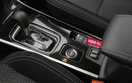 Mitsubishi Outlander III рестайлинг 3, 2019 год, 2 420 000 рублей, 17 фотография