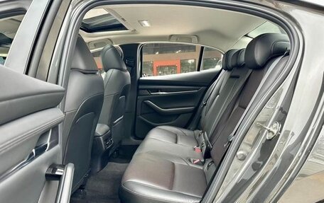 Mazda 3, 2021 год, 1 890 000 рублей, 4 фотография