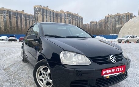 Volkswagen Golf V, 2004 год, 470 000 рублей, 8 фотография