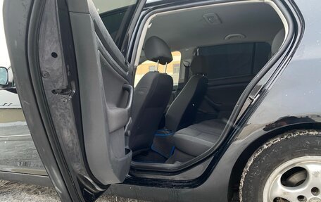 Volkswagen Golf V, 2004 год, 470 000 рублей, 24 фотография