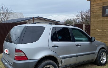 Mercedes-Benz M-Класс, 1999 год, 450 000 рублей, 4 фотография