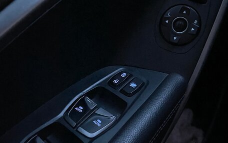 Hyundai Santa Fe III рестайлинг, 2012 год, 1 900 000 рублей, 22 фотография