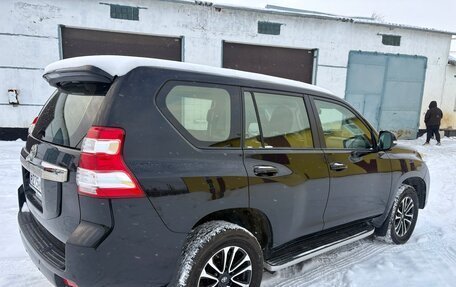 Toyota Land Cruiser Prado 150 рестайлинг 2, 2014 год, 2 850 000 рублей, 5 фотография