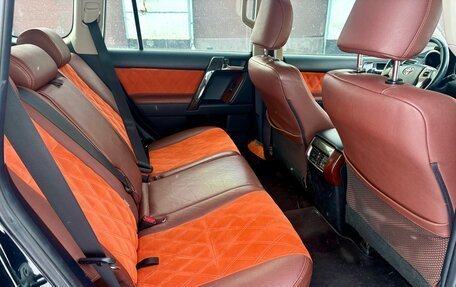 Toyota Land Cruiser Prado 150 рестайлинг 2, 2014 год, 2 850 000 рублей, 12 фотография